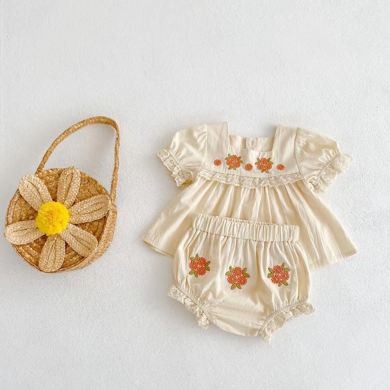Girl Baby Flower Embroidered Short-sleeved Top