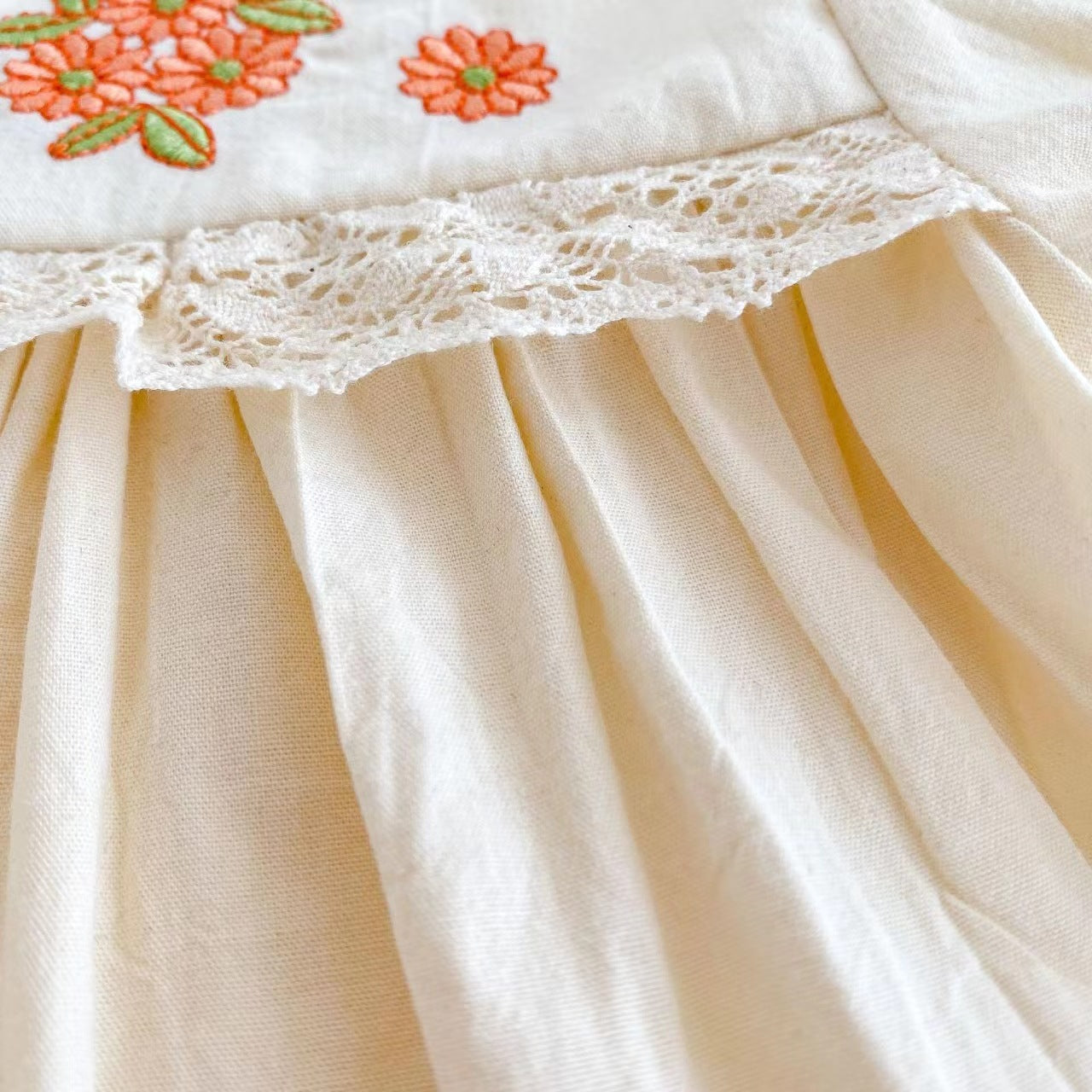 Girl Baby Flower Embroidered Short-sleeved Top