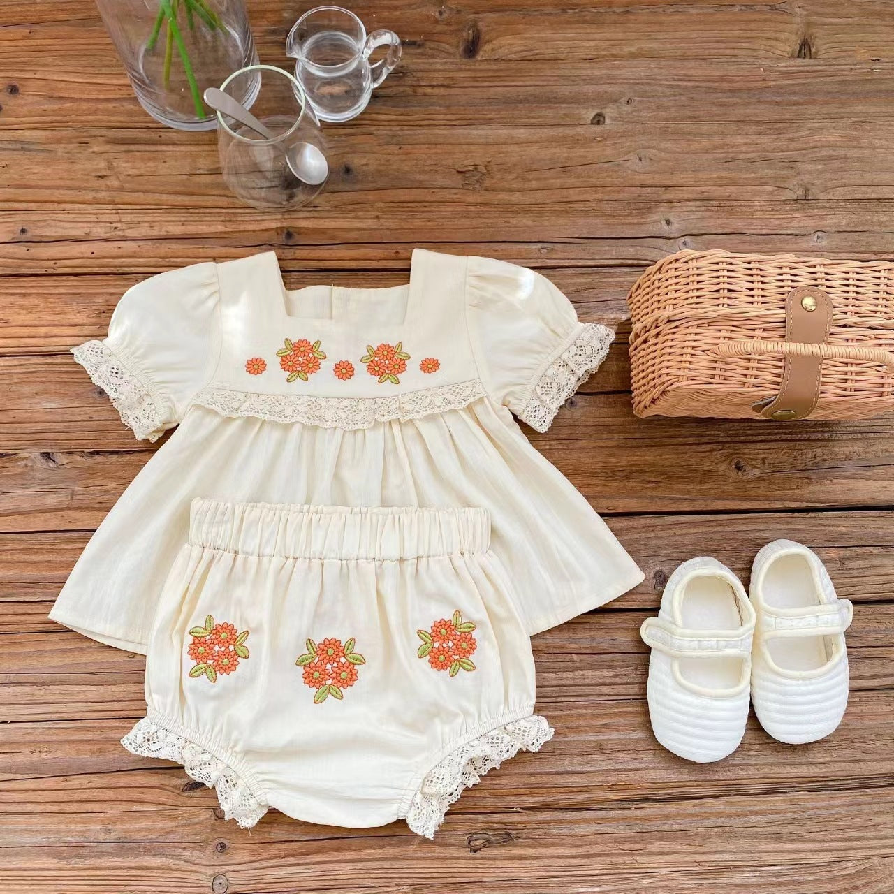 Girl Baby Flower Embroidered Short-sleeved Top